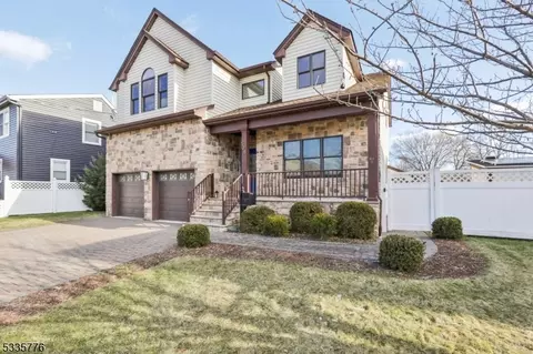 528 Weart Ave, Lyndhurst, NJ 07071