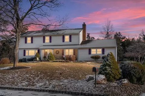 644 Strawbridge St, Bridgewater, NJ 08807