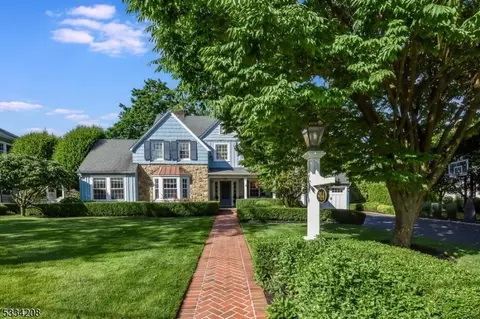 914 Mountainview Cir, Westfield, NJ 07090