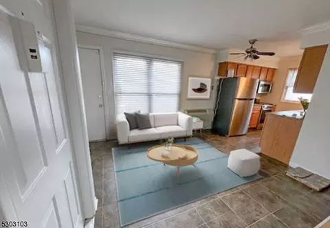 4 Grant St # -6, Montclair, NJ 07042