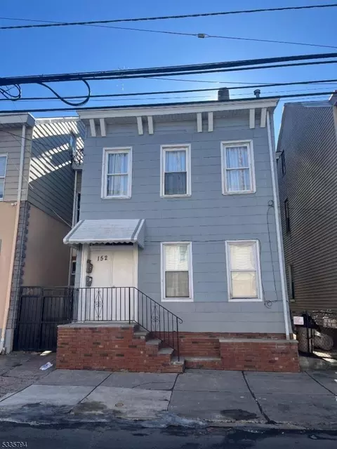152 20th Ave, Paterson, NJ 07501