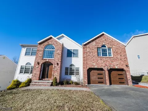 114 Point View Pkwy, Wayne, NJ 07470 photo 3