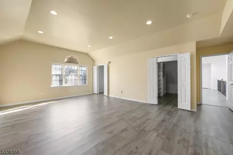 114 Point View Pkwy, Wayne, NJ 07470 photo 23