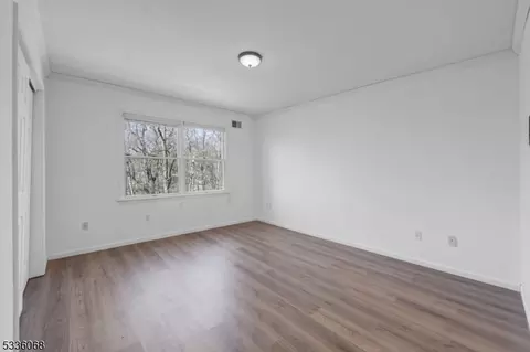 114 Point View Pkwy, Wayne, NJ 07470 photo 29