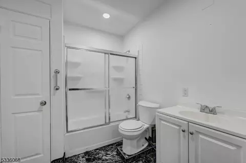 114 Point View Pkwy, Wayne, NJ 07470 photo 35