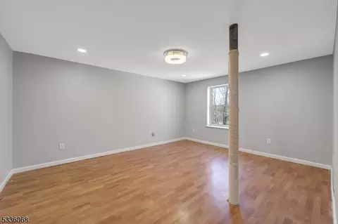 114 Point View Pkwy, Wayne, NJ 07470 photo 34