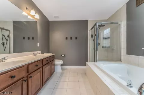 74 Pinehurst Dr, Washington, NJ 07882 photo 16