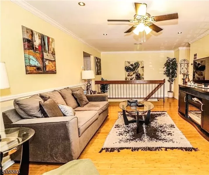  312 Sharon Garden Ct #312, Woodbridge Twp, NJ 07095 photo 11