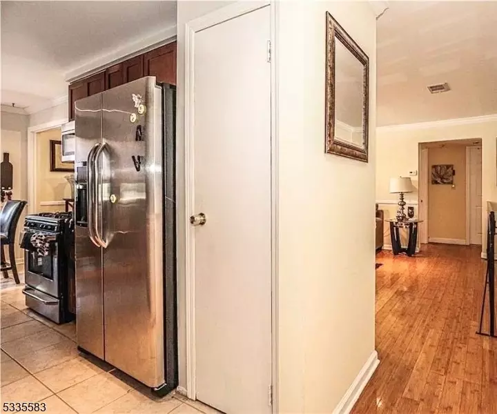  312 Sharon Garden Ct #312, Woodbridge Twp, NJ 07095 photo 18