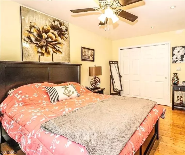  312 Sharon Garden Ct #312, Woodbridge Twp, NJ 07095 photo 3