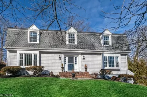 27 Ellsworth Ave, Morristown, NJ 07960