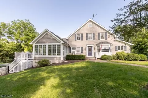 451 Delaware Rd, Blairstown, NJ 07825