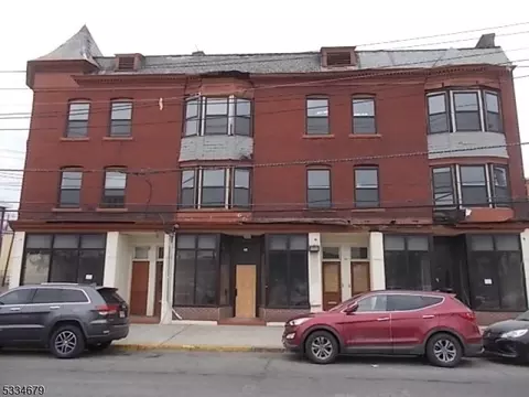 32 Park St, City Of Orange, NJ 07050