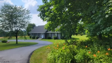 1035 Marble Hill Rd, Phillipsburg, NJ 08865