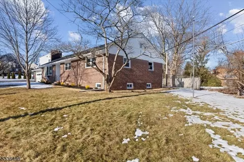 8 Glenview Rd, Nutley, NJ 07110 photo 34