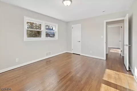 8 Glenview Rd, Nutley, NJ 07110 photo 23