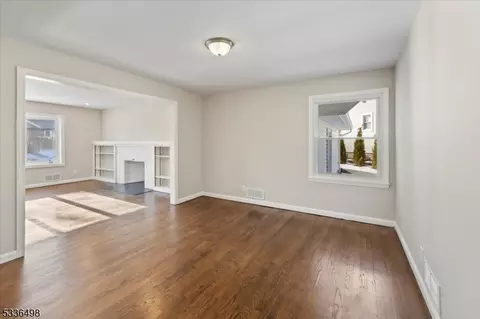 8 Glenview Rd, Nutley, NJ 07110 photo 7