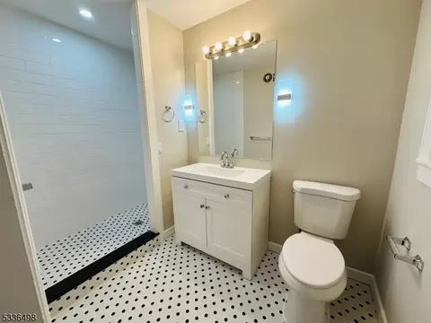 8 Glenview Rd, Nutley, NJ 07110 photo 24