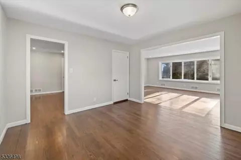 8 Glenview Rd, Nutley, NJ 07110 photo 8