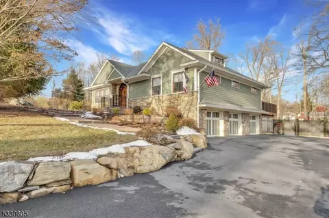 48 Taylortown Rd, Montville, NJ 07045