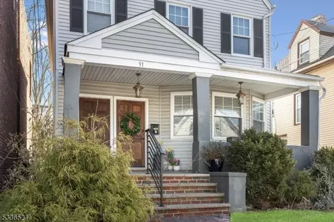 91 Bay St #1A, Montclair, NJ 07042