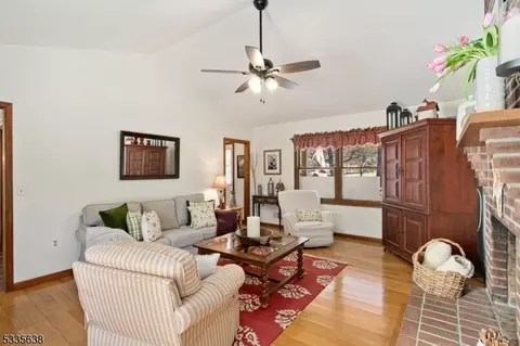 53 Ketcham Rd, Hackettstown, NJ 07840 photo 4