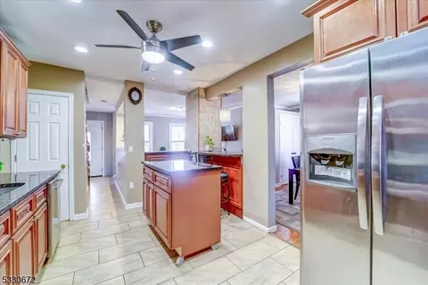 717 E 6th St, Plainfield, NJ 07062 photo 9