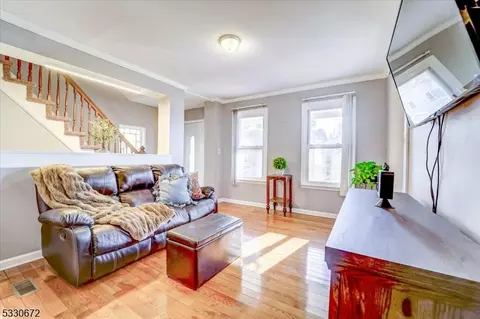 717 E 6th St, Plainfield, NJ 07062 photo 5