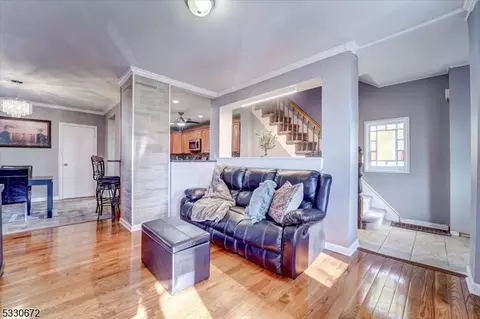 717 E 6th St, Plainfield, NJ 07062 photo 4