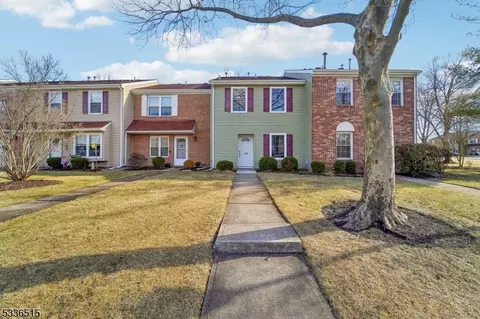 156 Gettysburg Way, Lincoln Park, NJ 07035