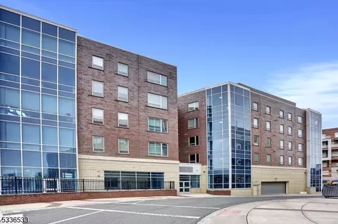 52 Lincoln Ave #305, City Of Orange, NJ 07050