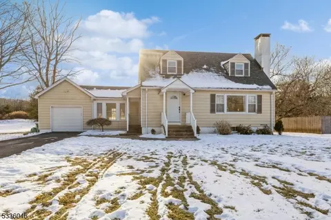 55 East Ave, Hackettstown, NJ 07840
