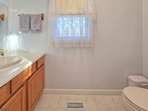 38 Featherbed Ln, Flemington, NJ 08822 photo 13