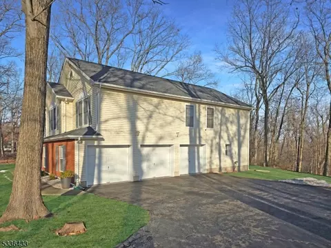 38 Featherbed Ln, Flemington, NJ 08822 photo 27