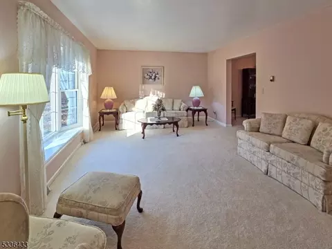38 Featherbed Ln, Flemington, NJ 08822 photo 3