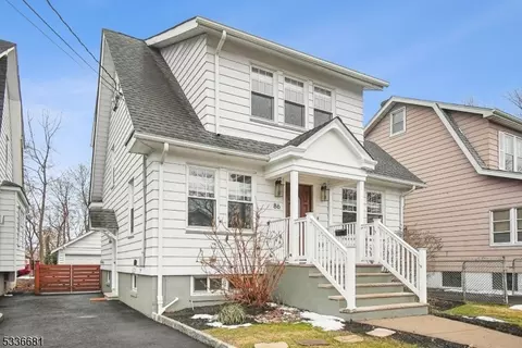 86 Jacoby St, Maplewood, NJ 07040