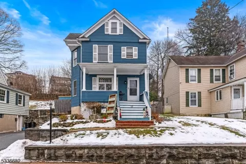 60 Allen St, Netcong, NJ 07857