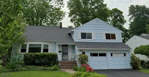 18 Eton Pl, Springfield, NJ 07081