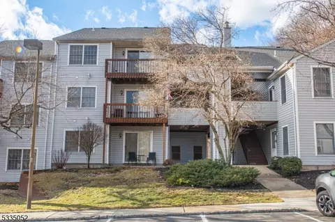 112 Stonyridge Dr, Lincoln Park, NJ 07035