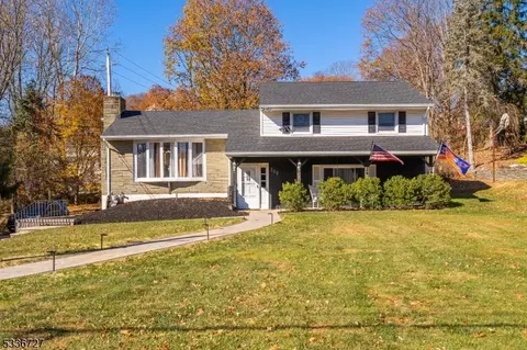 106 Ryerson Ave, Newton, NJ 07860
