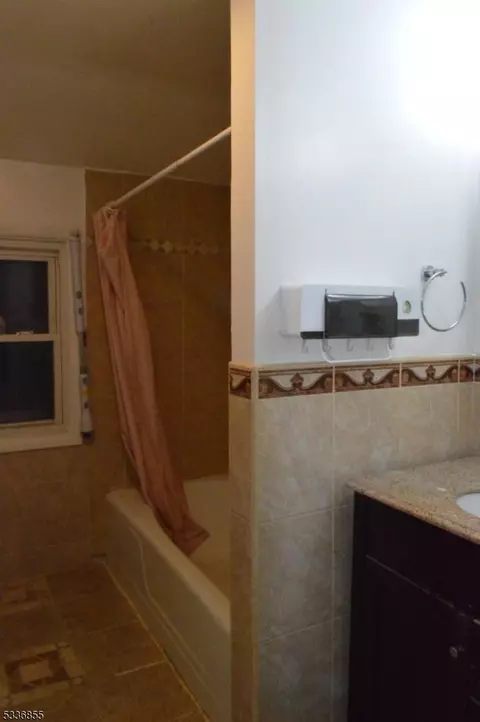 81 Alden Rd, Paramus, NJ 07652 photo 23