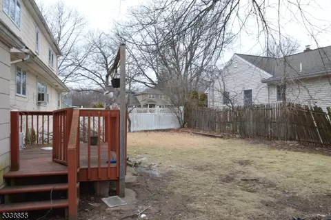 81 Alden Rd, Paramus, NJ 07652 photo 25