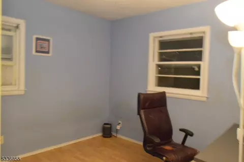 81 Alden Rd, Paramus, NJ 07652 photo 19