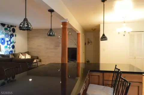 81 Alden Rd, Paramus, NJ 07652 photo 10