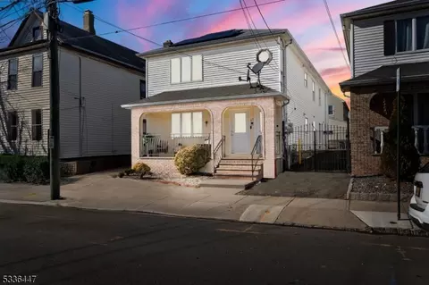 47 Florida St, Elizabeth City, NJ 07206