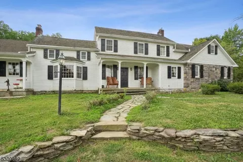 169 Petersburg Rd, Hackettstown, NJ 07840