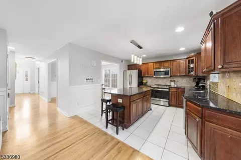 70 Abbond Ct, Plainfield, NJ 07063 photo 6