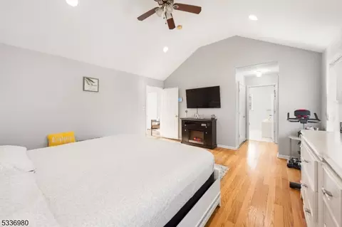 70 Abbond Ct, Plainfield, NJ 07063 photo 12