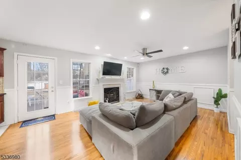 70 Abbond Ct, Plainfield, NJ 07063 photo 9