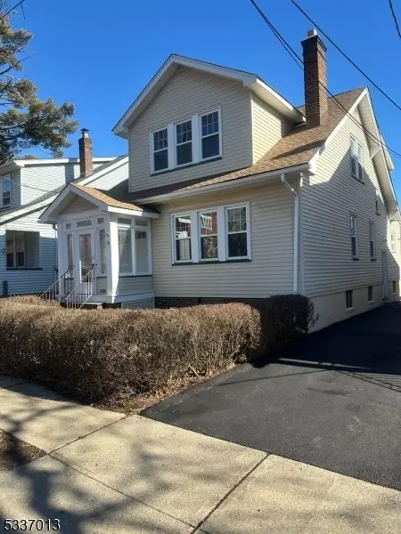 9 Henry Pl, Maplewood, NJ 07040